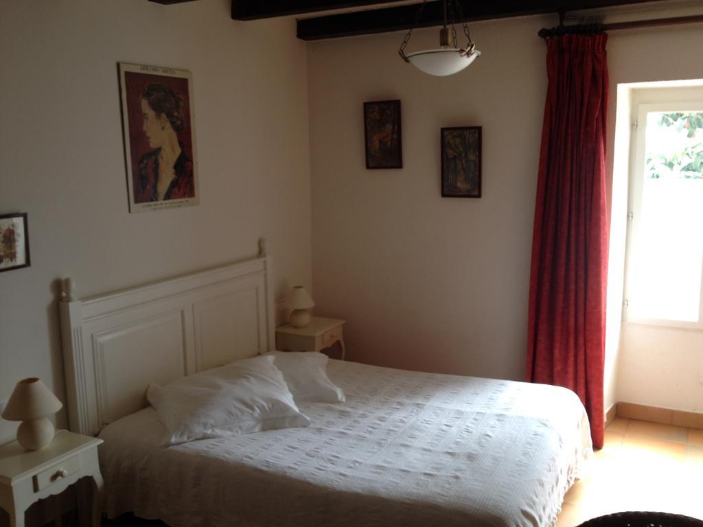 Hotel L'Orca Di San Gavinu Figari  Habitación foto