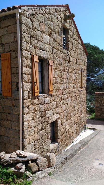 Hotel L'Orca Di San Gavinu Figari  Exterior foto